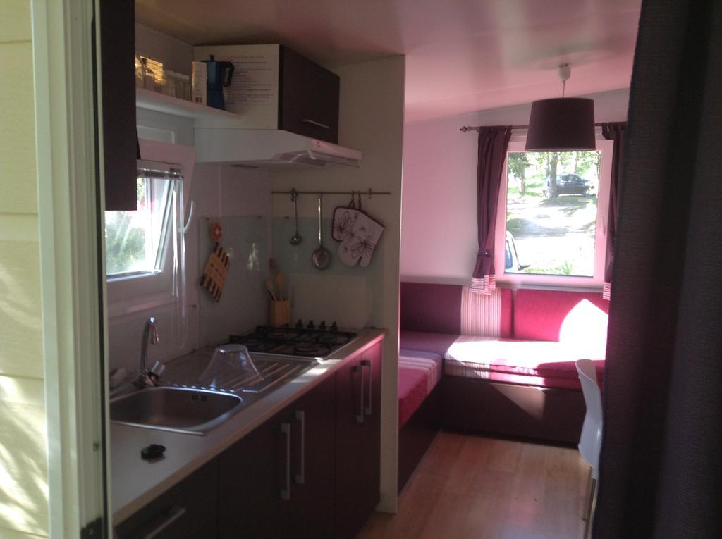 Camping Pineta Hotel Urbino Kültér fotó